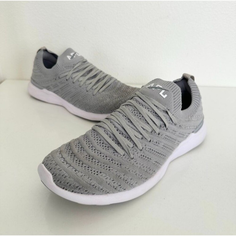 APL Techloom Wave Two Way Running Sneakers Mesh Gray Athletic Low Top Men's 7.5